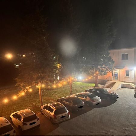Hotel Istanbul 斯科普里 外观 照片