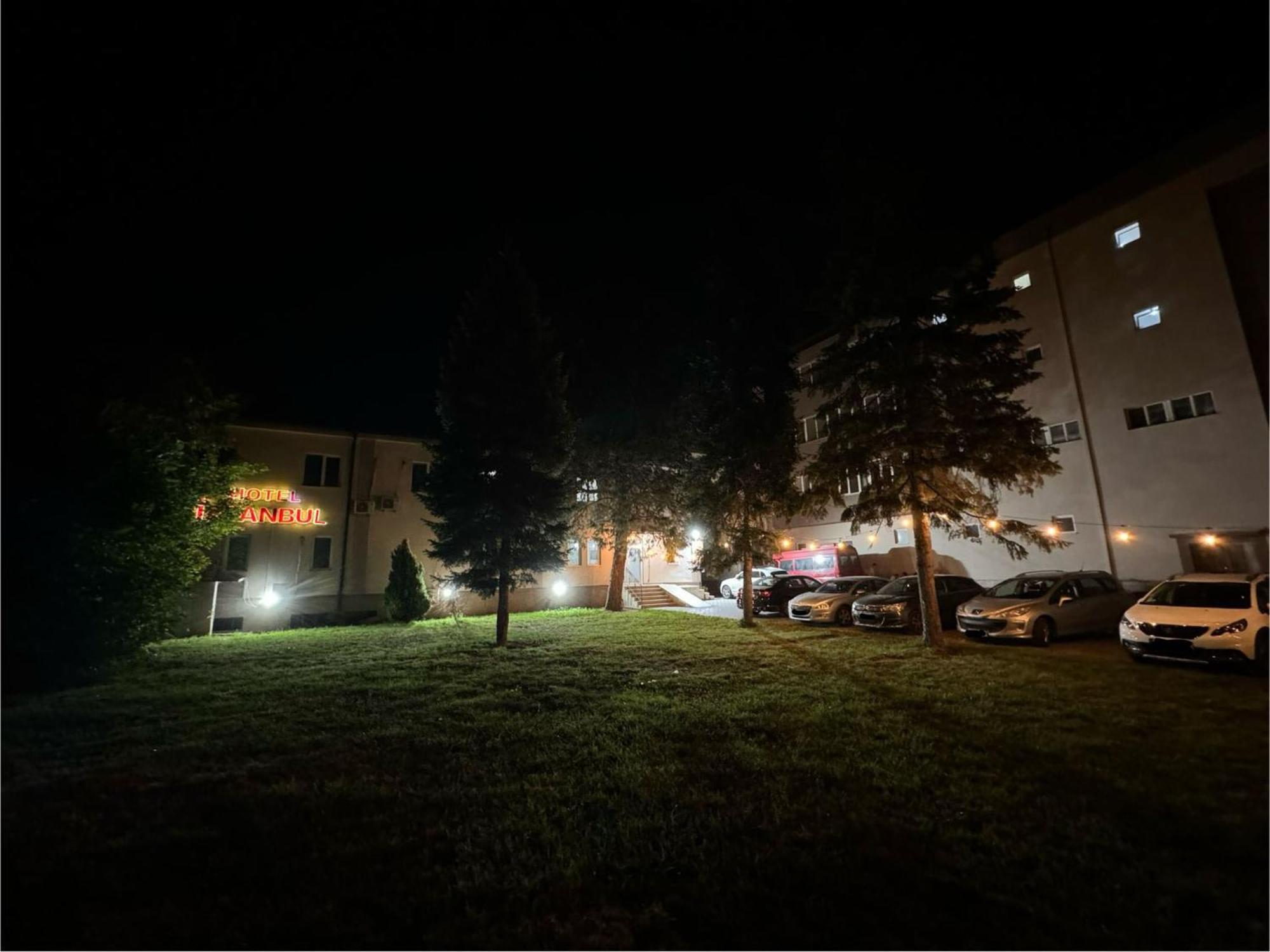 Hotel Istanbul 斯科普里 外观 照片