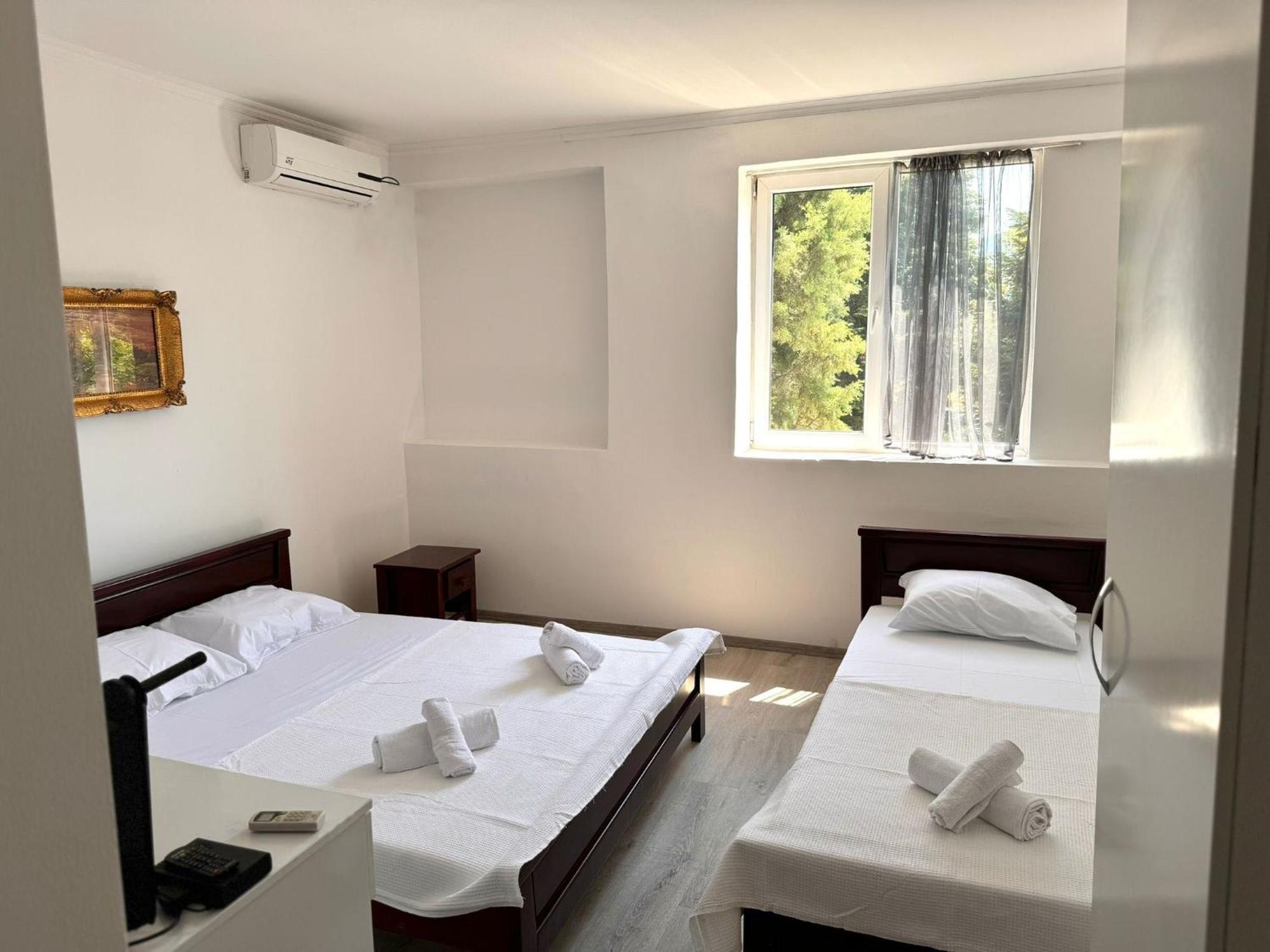 Hotel Istanbul 斯科普里 外观 照片