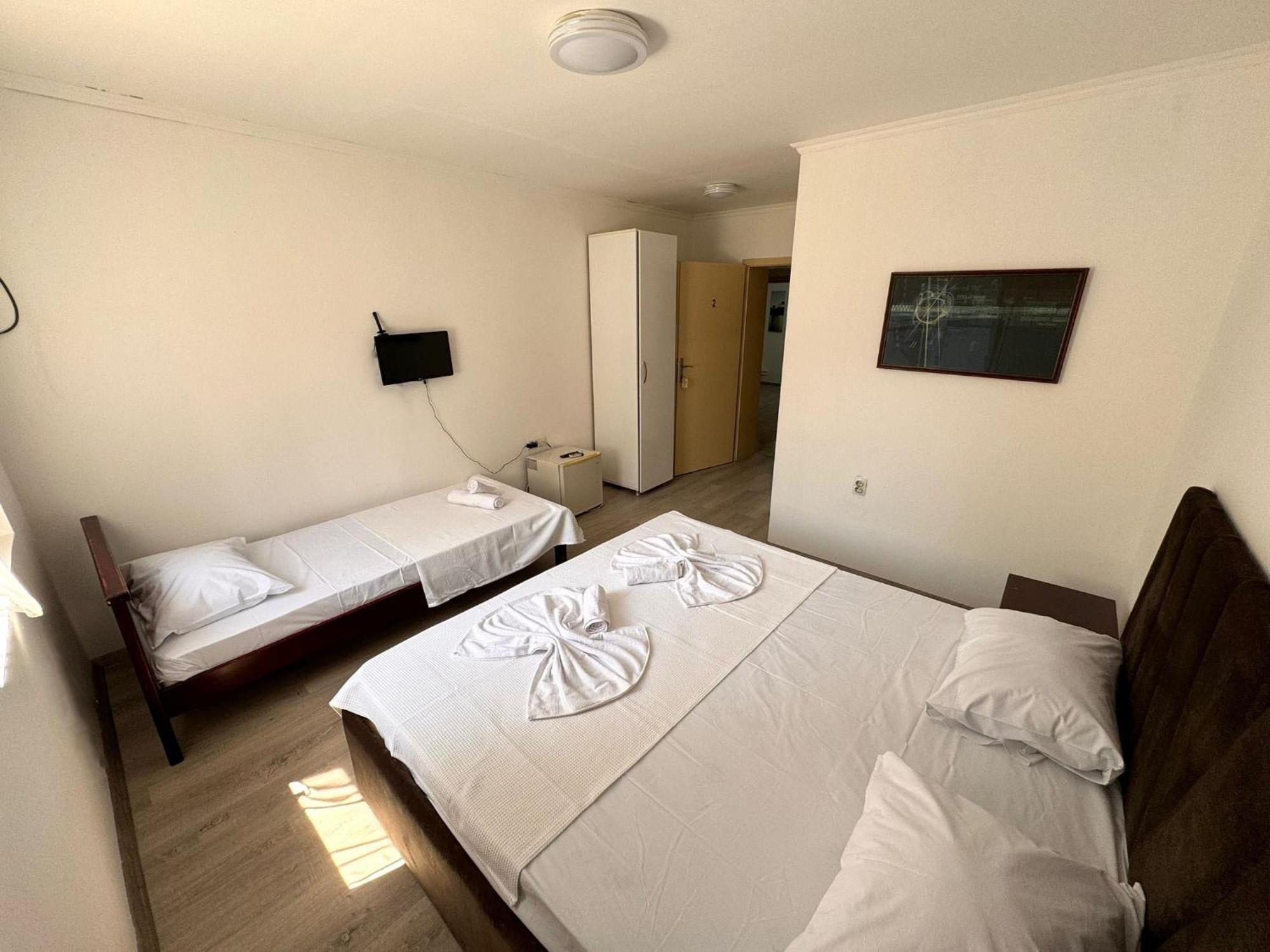 Hotel Istanbul 斯科普里 外观 照片