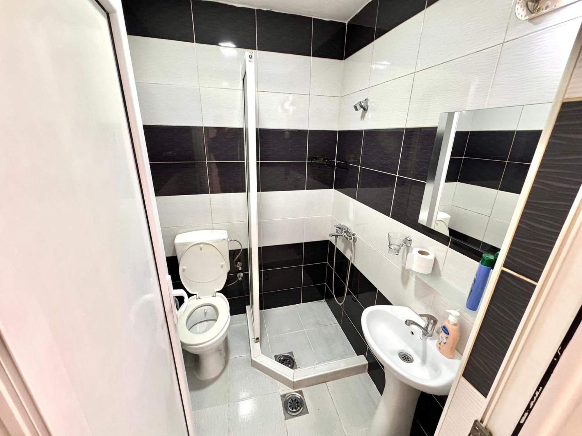 Hotel Istanbul 斯科普里 外观 照片