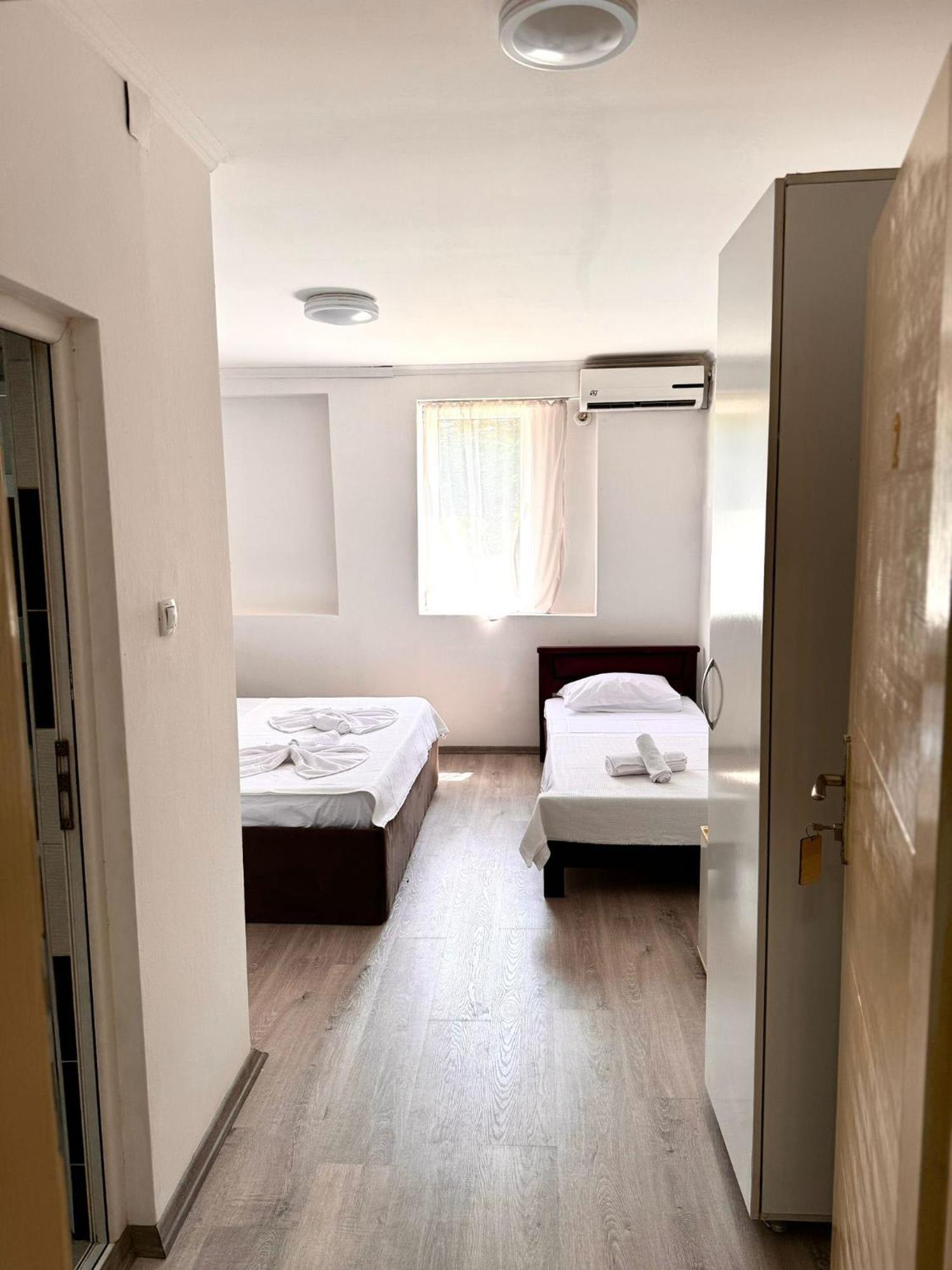 Hotel Istanbul 斯科普里 外观 照片