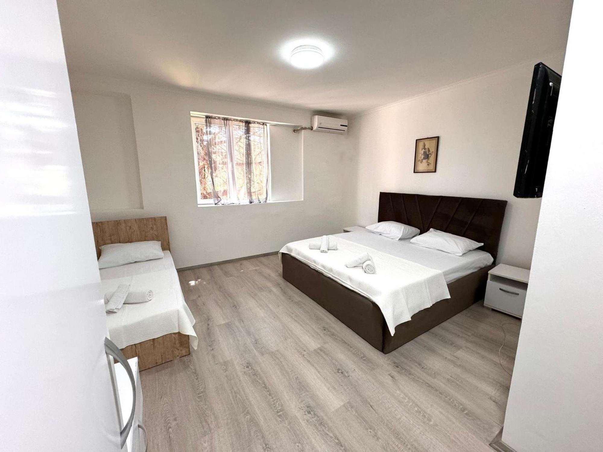 Hotel Istanbul 斯科普里 外观 照片